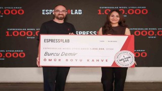 Espressolabin 1 milyonuncu kullanıcısı ömür boyu ücretsiz kahve hakkı kazandı