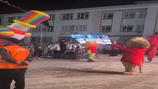 Festivalde 5 kişinin yaralanmasına neden olan led ekranın devrilme anının görüntüsü ortaya çıktı