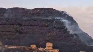 Gaziantepte korkutan yangın: Binlerce dönüm arazi ve saman balyası kül oldu