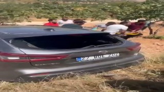 Gaziantepte otomobiller kafa kafaya çarpıştı: 1i ağır 3 yaralı