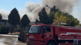 Gaziantepteki fabrika yangını söndürüldü