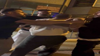 Gece kulübünden çıkıp kavgaya böyle tutuştular… Ayakta zor durdular