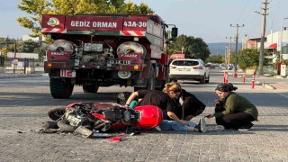 Gedizde arazöz ile motosiklet çarpıştı: 1 yaralı