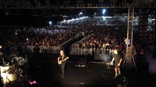 Gömeçte 5. Uluslararası Zeytindalı Kültür Sanat ve Barış Festivali başladı