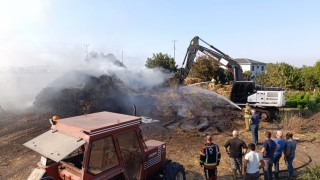Gönende korkutan yangın: 90 ton saman kül oldu