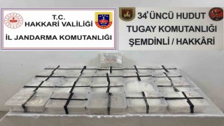 Hakkaride 2 çuval uyuşturucu ele geçirildi