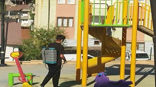 Hakkaride kara sinekle mücadele sürüyor