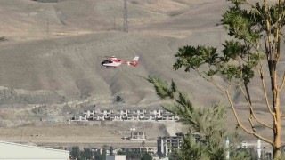 Hamile kadın ambulans helikopter ile Vana getirildi