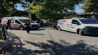 Hatalı park ambulansa geçit vermedi