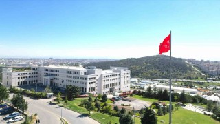 Hem üniversiteye hem mesleğe hazırlık