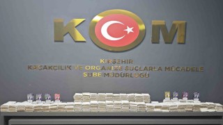 İş yeri aramasında 7 bin 420 adet doldurulmuş makaron ele geçirildi