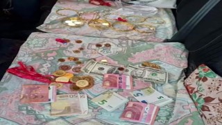 Jandarmanın dikkati emekli öğretmen çifti dolandırılmaktan kurtardı