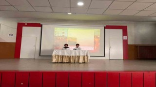 Kağızmanda TÜGVAnın yıl sonu etkinliğinde gençlerle buluşma