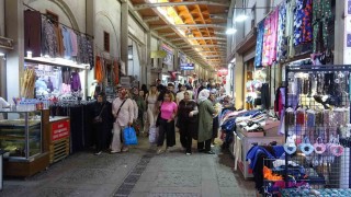 Kahramanmaraşta çarşı esnafının yüzü gülüyor