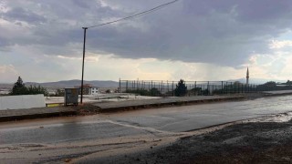 Kahramanmaraşta sağanak yağış etkili oldu