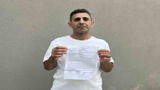 Kapalıçarşıda altınlarını bozdurmaya gitmişti: Namaz kıldığı camide çantası çalındı