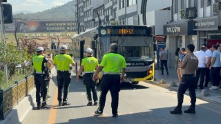 Karabük'te belediye otobüsü yayaya çarptı: 1 yaralı