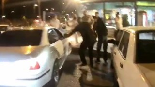 Karabükte yan bakma tartışması yumruklu kavgaya dönüştü