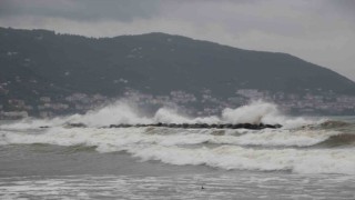 Karadeniz hırçınlaştı