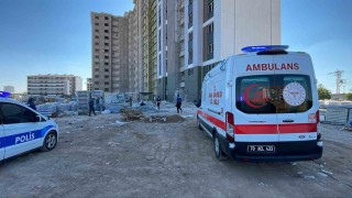 Karamanda 12nci kattan düşen inşaat işçisi hayatını kaybetti
