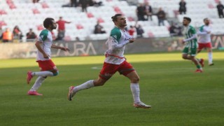Karşıyaka, Fatih Taşdelen ile anlaşmaya vardı