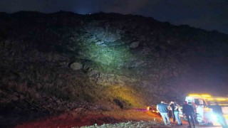 Karsta kayalıklardan düşen şahıs hayatını kaybetti