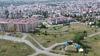 Karsta yapı ruhsatı verilen daire sayısı bölge illerini geride bıraktı