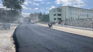 Kavakta ilçe merkezinde 1,6 kilometrelik asfalt çalışması