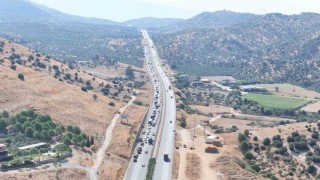 Kazalar sonrası Aydın Muğla karayolu kilitlendi: Araç kuyruğu 5 kilometreye ulaştı