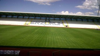 Kazım Karabekir Stadyumunda 4 tribün tam kapasiteyle açıldı