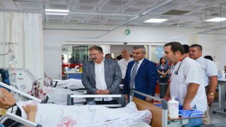 Kepez Devlet Hastanesi Diyaliz Merkezi yenilenen kapasitesiyle hizmete açıldı
