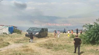 Keşanda otluk alandaki yangında ev kül oldu