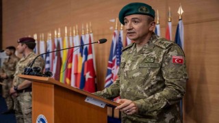 KFOR, Kosovadaki İbre Nehri üzerindeki ana köprüde varlığını azaltıyor