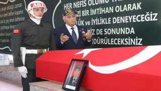 Kıbrıs Gazisi, resmi törenle son yolculuğuna uğurlandı