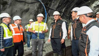 Kırık Tüneli kazı ve destek çalışmaları yüzde 90, nihai beton çalışmaları ise yüzde 78 oranında tamamlandı