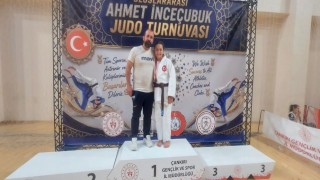 Kırklareline Uluslararası Judo Turnuvasında bronz madalya
