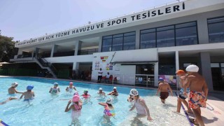 Kırsaldaki çocuklar Yeşilden Maviye ilk kulaçlarını attı
