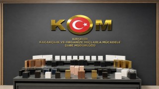 Kırşehirde kaçak parfüm ve elektronik ürün ele geçirildi