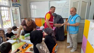 Kızılaydan Yaz Kuran Kursu Öğrencilerine anlamlı ziyaret