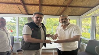 Kızılinler yangın timine teşekkür plaketi