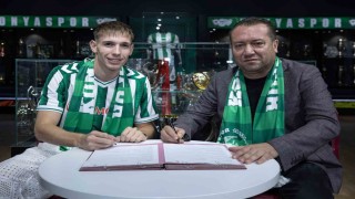 Konyaspor, Rajmund Toth transferini açıkladı