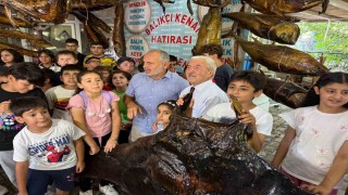 Kuran kursu öğrencileri, Türkiye Deniz Canlıları Müzesinde