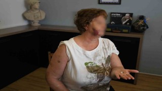 Kuşadasında ev kavgası kanlı bitti: Anne ve iki çocuğu bıçaklandı