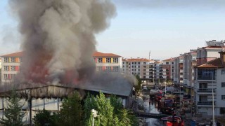 Malatyada işçilerin kaldığı yatakhane yandı
