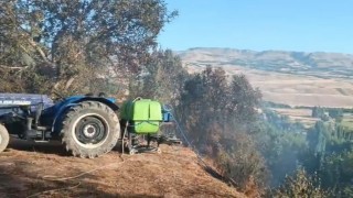 Malatyada korkutan yangın: 2 ahır ile bir evin çatısı yandı
