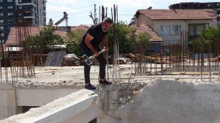Malatyada müteahhit kalitesiz beton nedeniyle kendi inşaatını ihbar etti