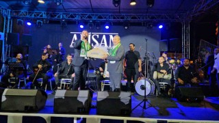 Malatyada yağmura rağmen Alişan coşkusu