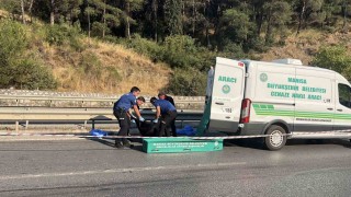 Manisada motosiklet bariyerlere çarptı, sürücü hayatını kaybetti