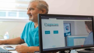 Manisada yaşlı ve engelli hastalara ev konforunda görüntülü sağlık hizmeti