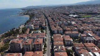 Marmara Depremini yaşayan gönüllüler şimdi vatandaşları bilinçlendiriyor